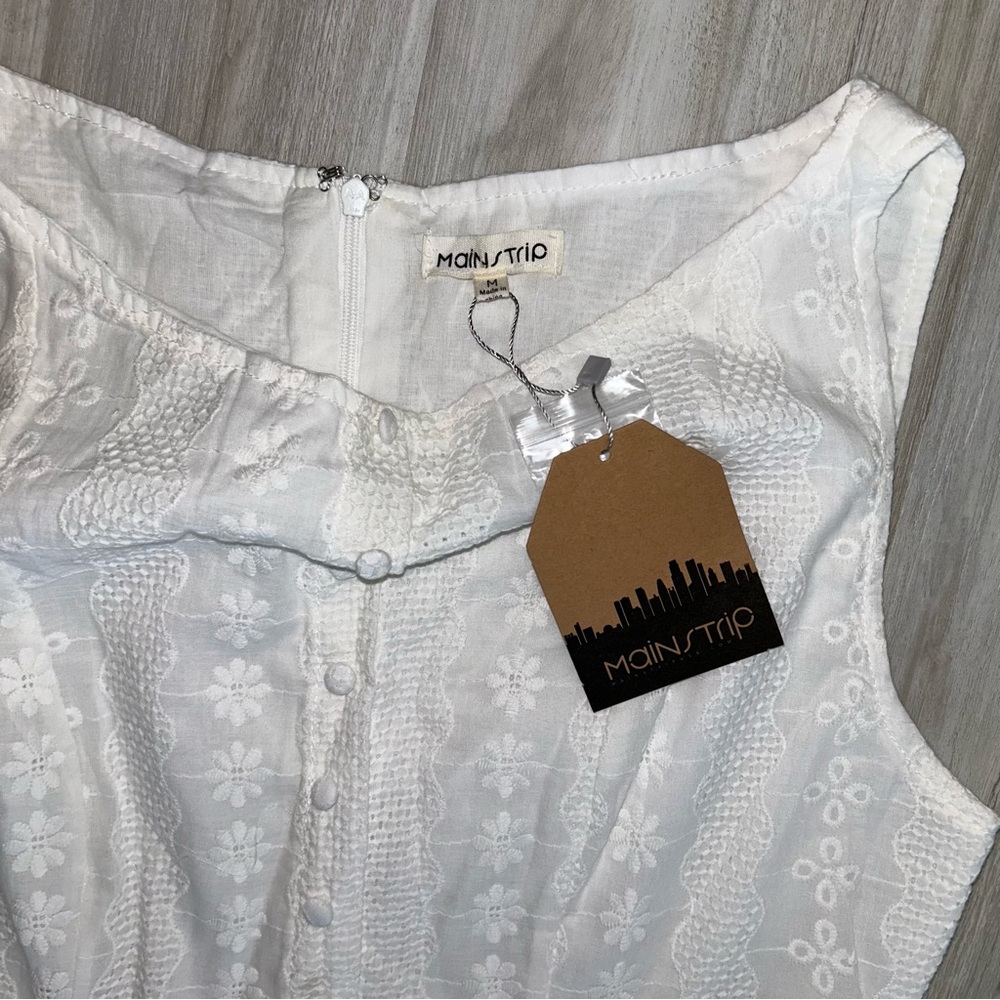 NWT MAIN STRIP Eyelet Waisted Dress - Picture 2 of 6